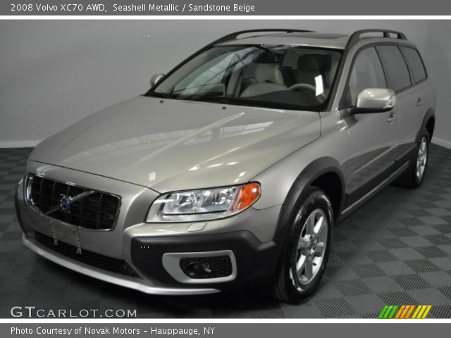 2008 Volvo XC70 AWD in Seashell Metallic