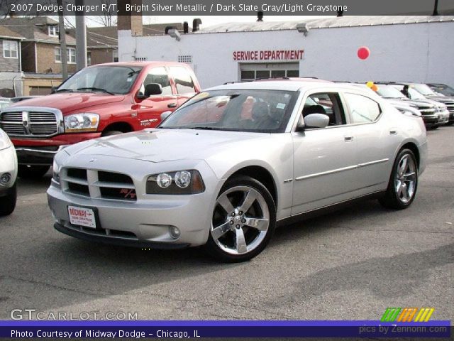2007 Dodge Charger R/T in Bright Silver Metallic