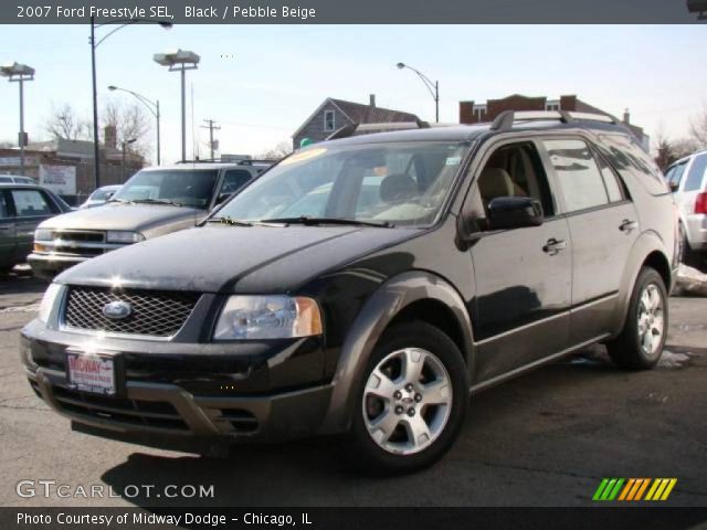 2007 Ford Freestyle SEL in Black
