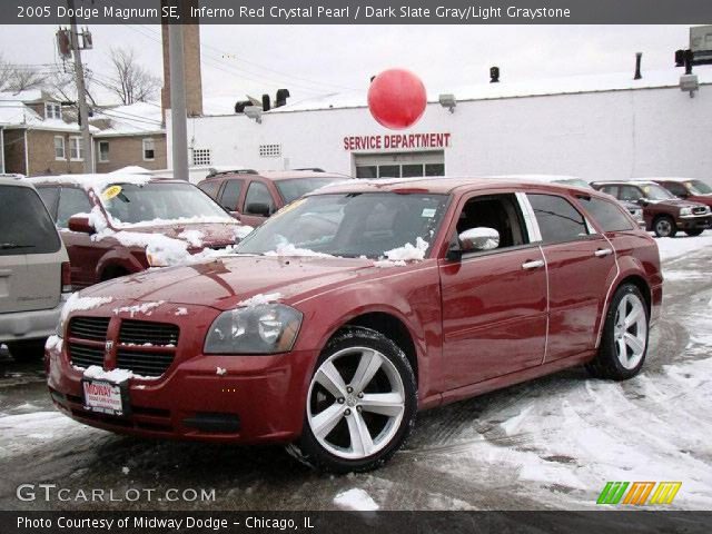 2005 Dodge Magnum SE in Inferno Red Crystal Pearl