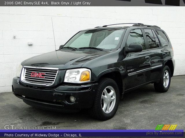 2006 GMC Envoy SLE 4x4 in Black Onyx