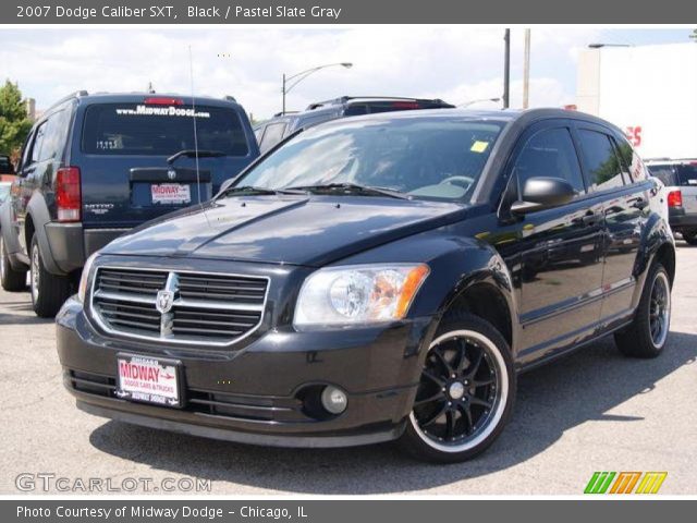 2007 Dodge Caliber SXT in Black