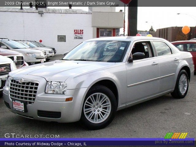 2009 Chrysler 300 LX in Bright Silver Metallic