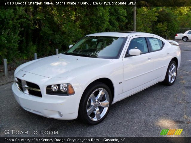2010 Dodge Charger Rallye in Stone White