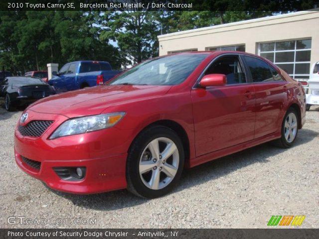 2010 Toyota Camry SE in Barcelona Red Metallic