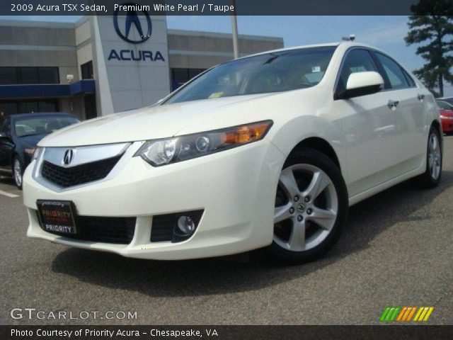 2009 Acura TSX Sedan in Premium White Pearl