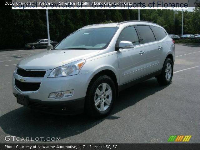 2010 Chevrolet Traverse LT in Silver Ice Metallic