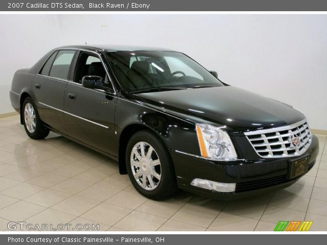 2007 Cadillac DTS Sedan in Black Raven