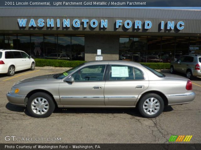 2001 Lincoln Continental  in Light Parchment Gold Metallic