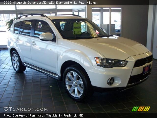 2010 Mitsubishi Outlander SE 4WD in Diamond White Pearl