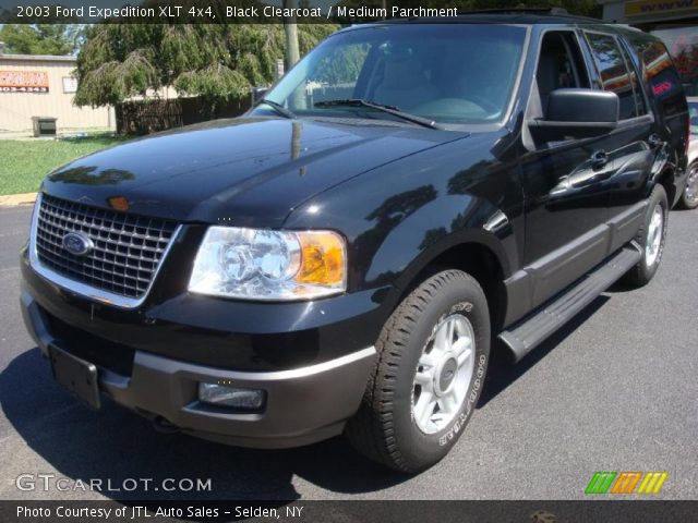 2003 Ford Expedition XLT 4x4 in Black Clearcoat