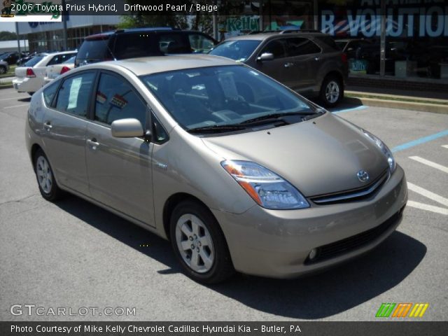 2006 Toyota Prius Hybrid in Driftwood Pearl