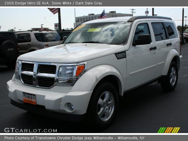 2009 Dodge Nitro SE 4x4 in Stone White