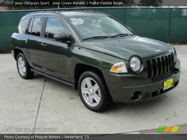 2007 Jeep Compass Sport in Jeep Green Metallic