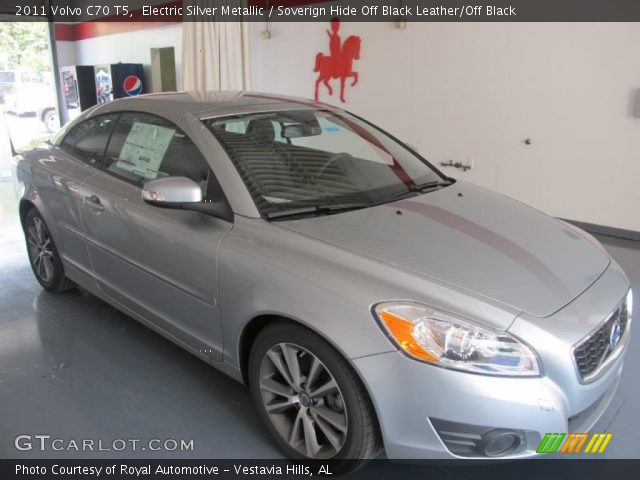 2011 Volvo C70 T5 in Electric Silver Metallic
