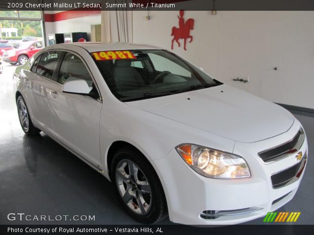 2009 Chevrolet Malibu LT Sedan in Summit White