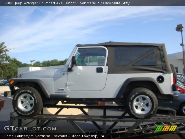2006 Jeep Wrangler Unlimited 4x4 in Bright Silver Metallic