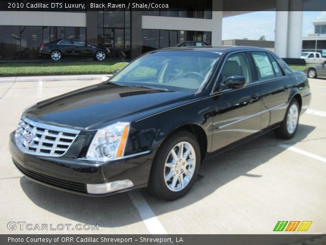 2010 Cadillac DTS Luxury in Black Raven