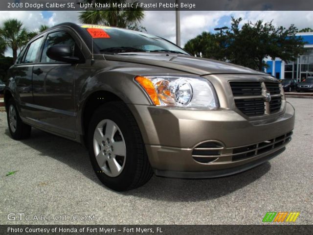 2008 Dodge Caliber SE in Light Khaki Metallic