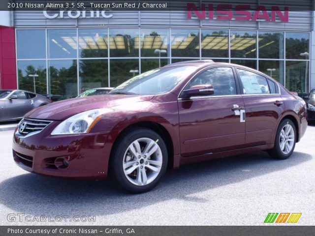 2010 Nissan Altima 3.5 SR in Tuscan Sun Red