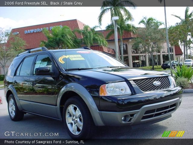 2006 Ford Freestyle SEL in Black