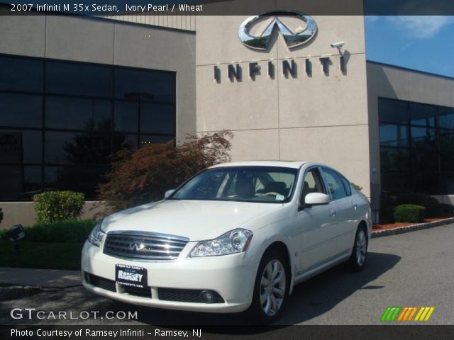 2007 Infiniti M 35x Sedan in Ivory Pearl