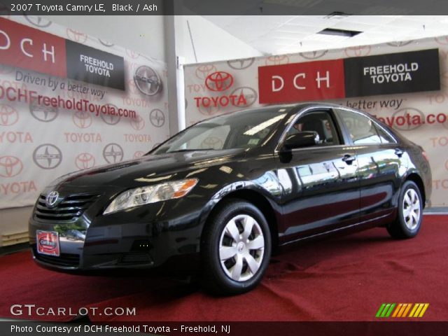 2007 Toyota Camry LE in Black