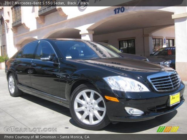 2007 Mercedes-Benz S 550 Sedan in Black