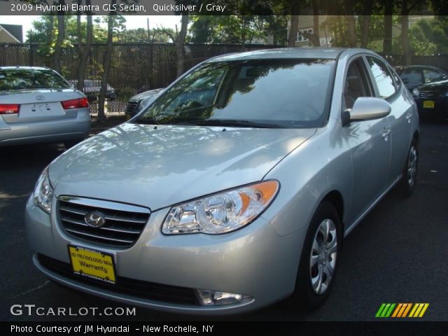 2009 Hyundai Elantra GLS Sedan in Quicksilver