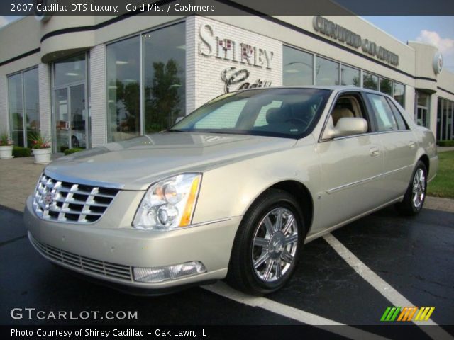2007 Cadillac DTS Luxury in Gold Mist