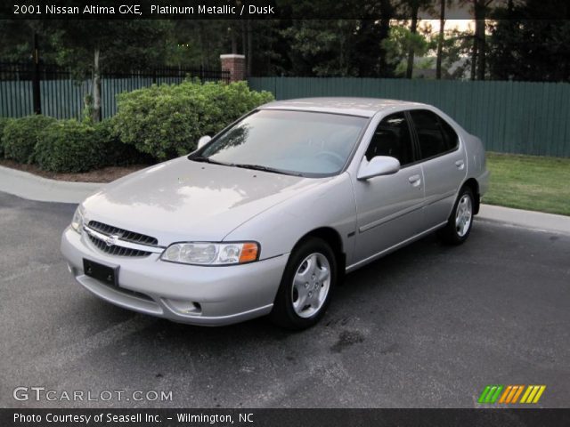 2001 Nissan Altima GXE in Platinum Metallic