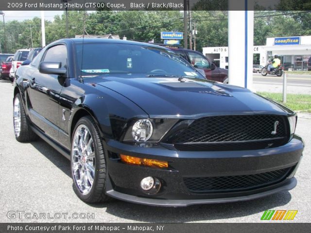 2009 Ford Mustang Shelby GT500 Coupe in Black