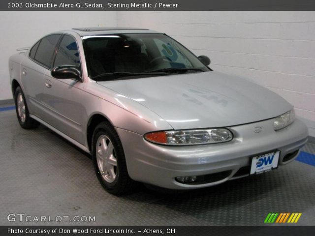 2002 Oldsmobile Alero GL Sedan in Sterling Metallic