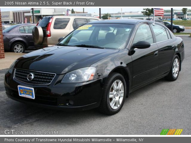 2005 Nissan Altima 2.5 S in Super Black