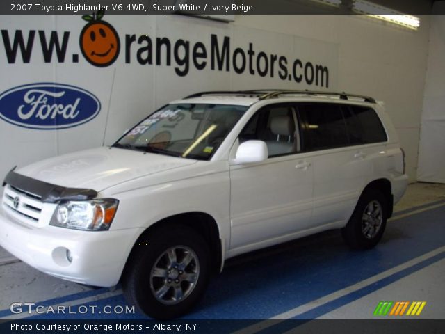 2007 Toyota Highlander V6 4WD in Super White