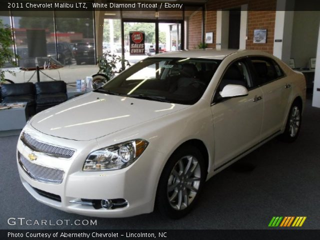 2011 Chevrolet Malibu LTZ in White Diamond Tricoat