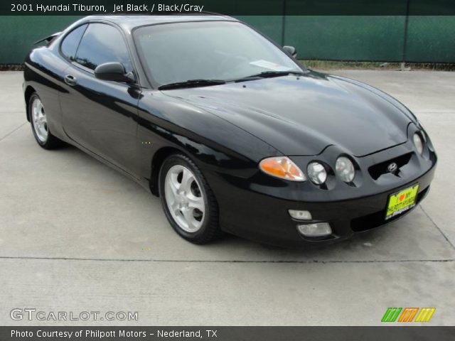 2001 Hyundai Tiburon  in Jet Black