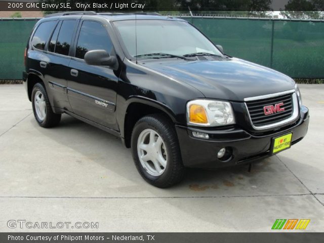 2005 GMC Envoy SLE in Onyx Black
