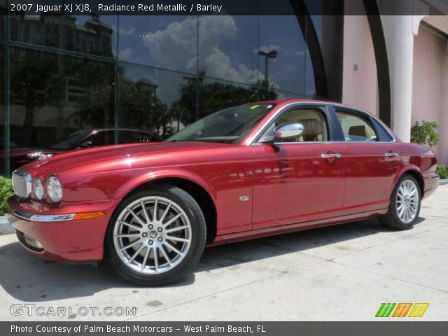 2007 Jaguar XJ XJ8 in Radiance Red Metallic