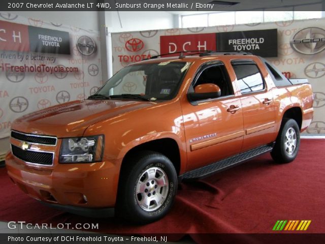 2007 Chevrolet Avalanche LT 4WD in Sunburst Orange Metallic