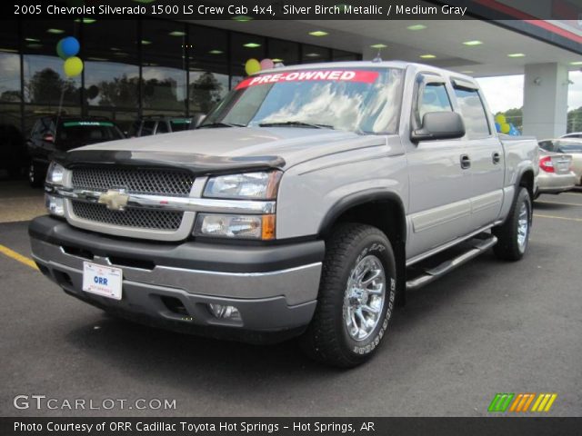 2005 Chevrolet Silverado 1500 LS Crew Cab 4x4 in Silver Birch Metallic