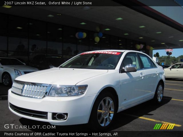 2007 Lincoln MKZ Sedan in Oxford White