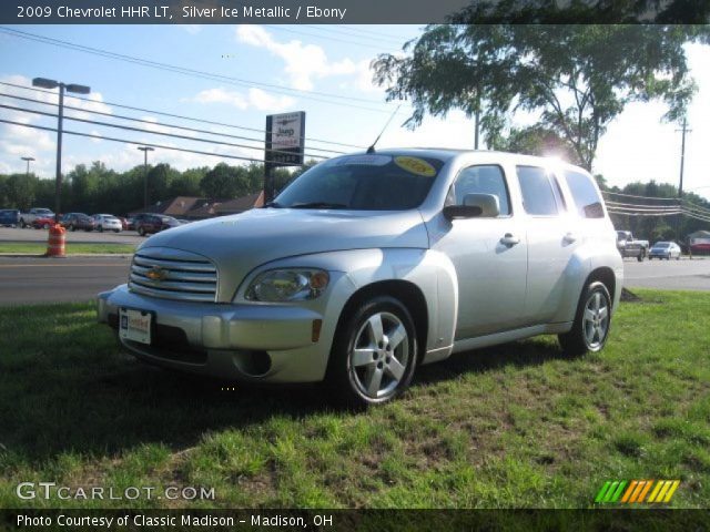 2009 Chevrolet HHR LT in Silver Ice Metallic