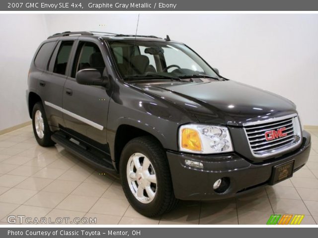 2007 GMC Envoy SLE 4x4 in Graphite Gray Metallic
