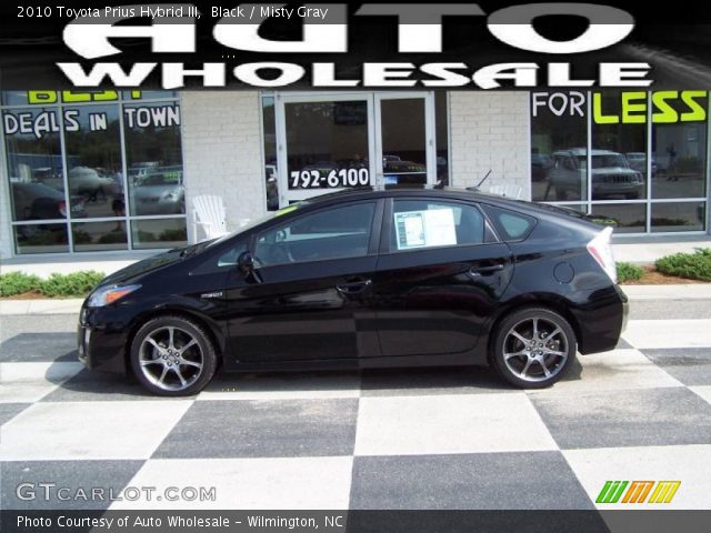 2010 Toyota Prius Hybrid III in Black