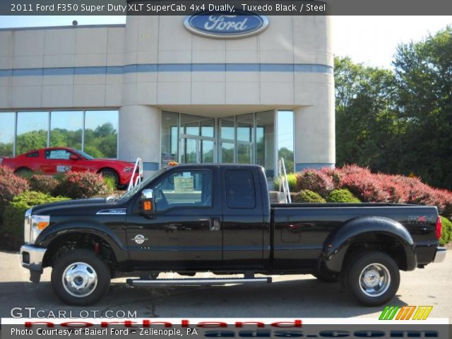 2011 Ford F350 Super Duty XLT SuperCab 4x4 Dually in Tuxedo Black
