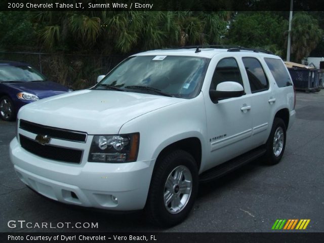 2009 Chevrolet Tahoe LT in Summit White