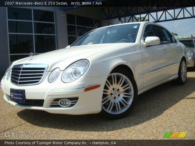 2007 Mercedes-Benz E 350 Sedan in Arctic White