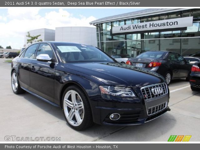 2011 Audi S4 3.0 quattro Sedan in Deep Sea Blue Pearl Effect