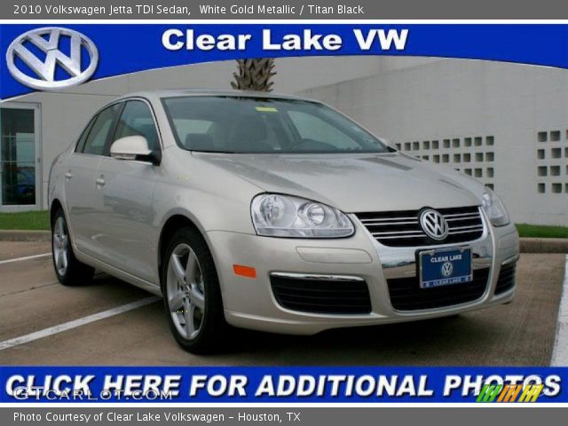 2010 Volkswagen Jetta TDI Sedan in White Gold Metallic
